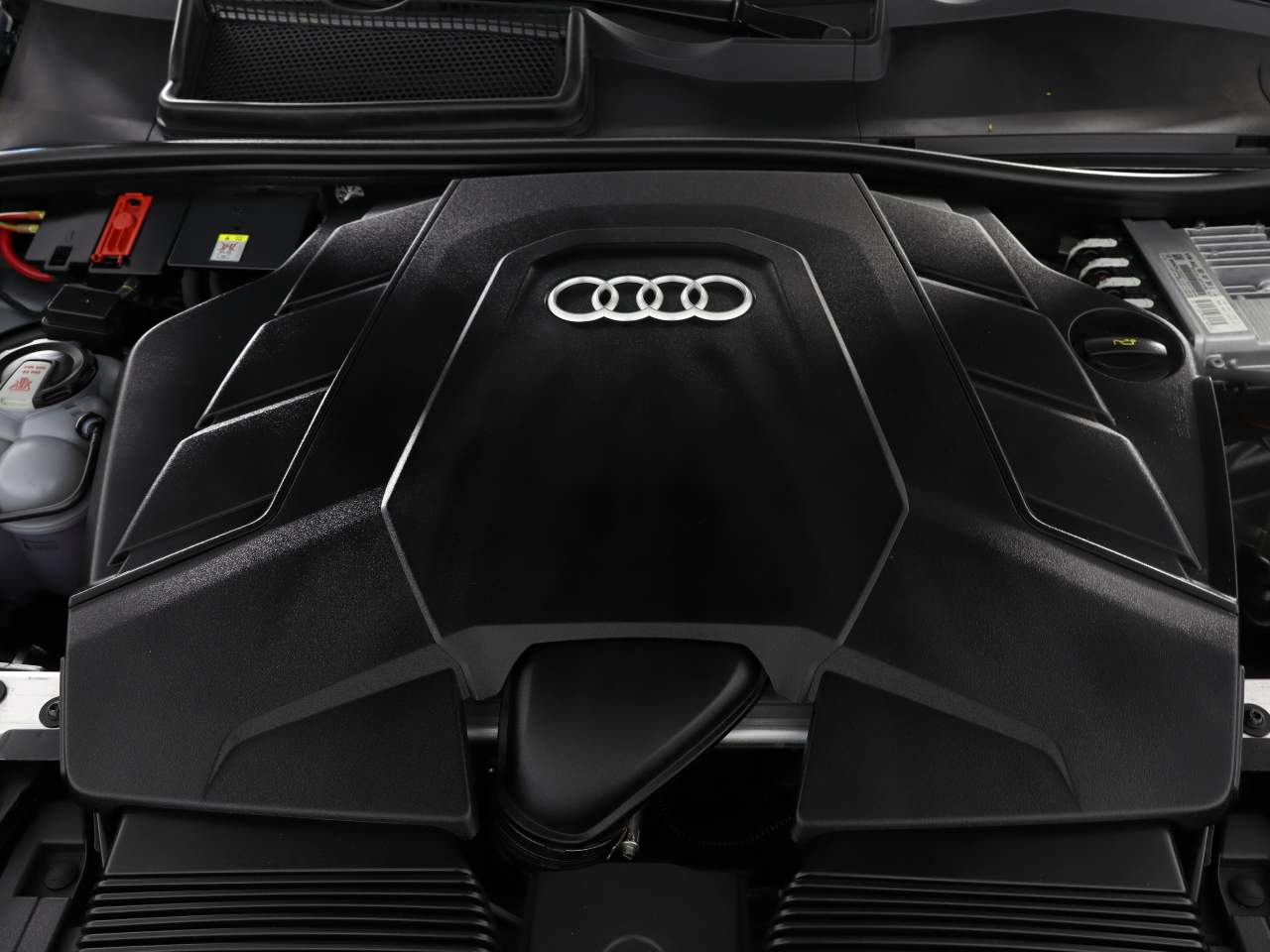 2023 Audi Q8 quattro Prestige 55 TFSI