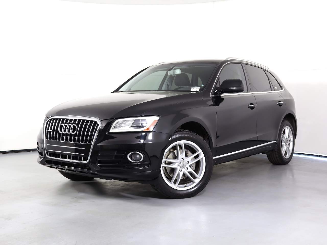 2016 Audi Q5 2.0T quattro Premium Plus