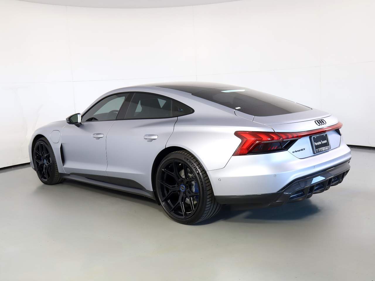 2022 Audi e-tron GT quattro Prestige