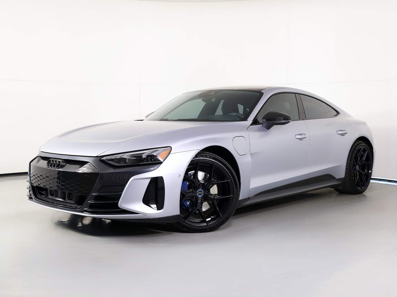 2022 Audi e-tron GT quattro Prestige