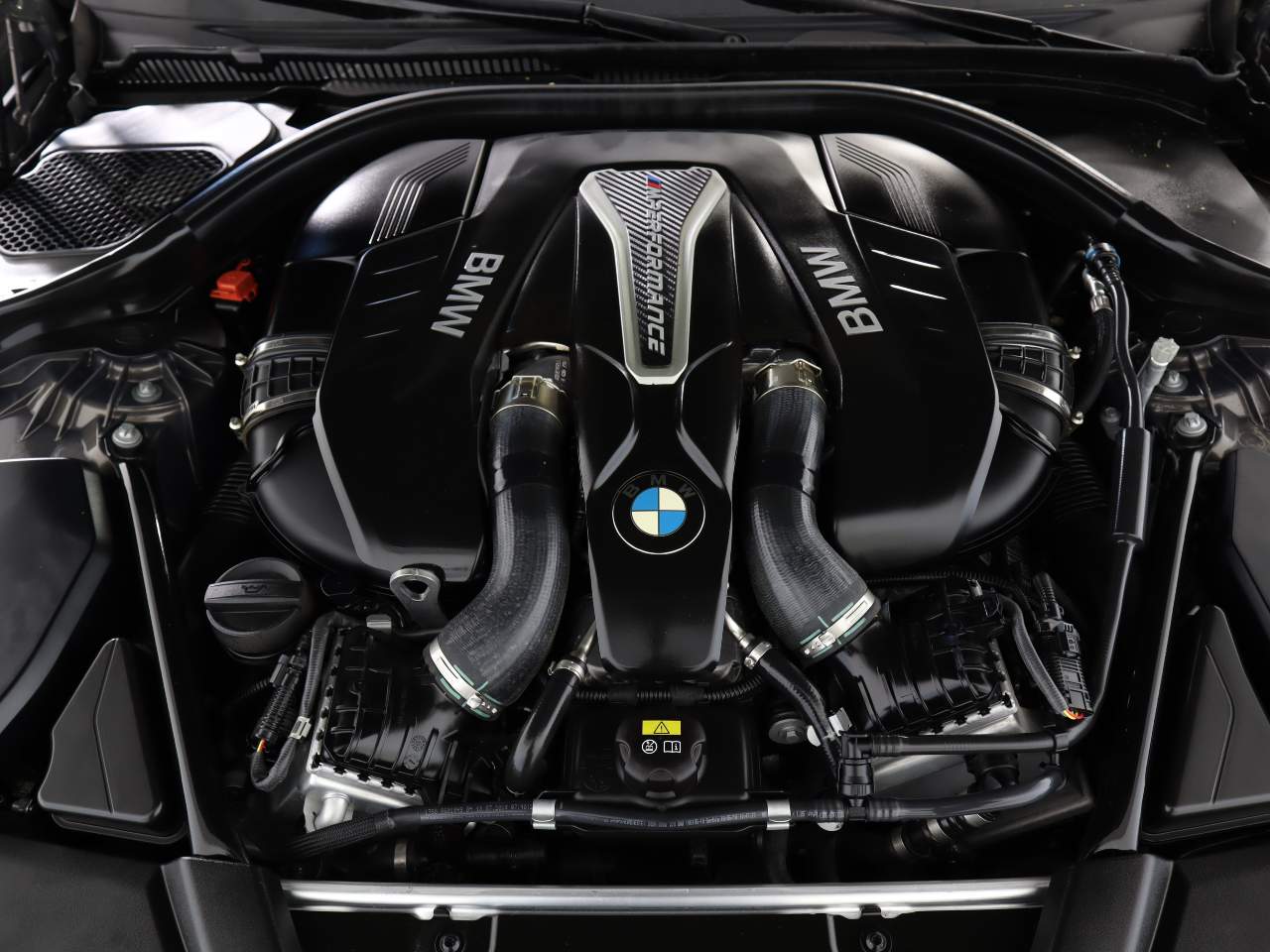 2019 BMW 5-Series M550i xDrive