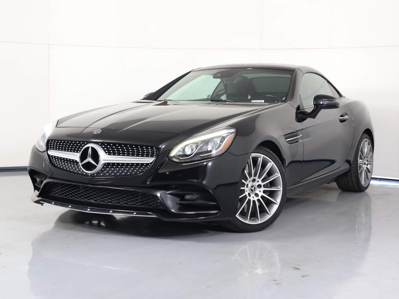 2018 Mercedes-Benz SLC 300