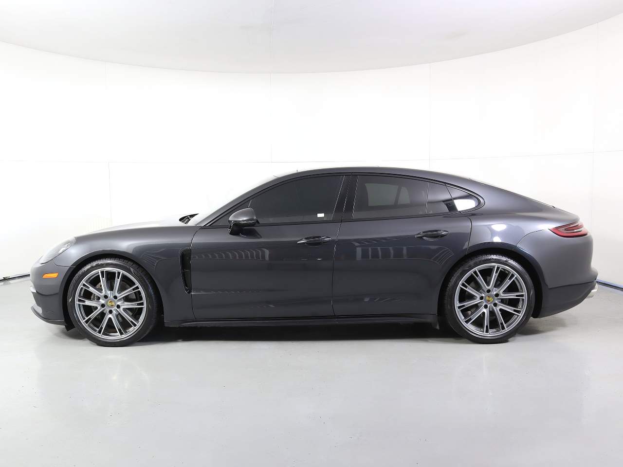 2018 Porsche Panamera