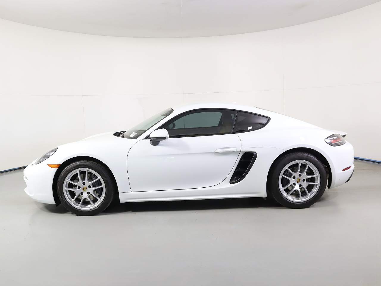 2024 Porsche 718 Cayman