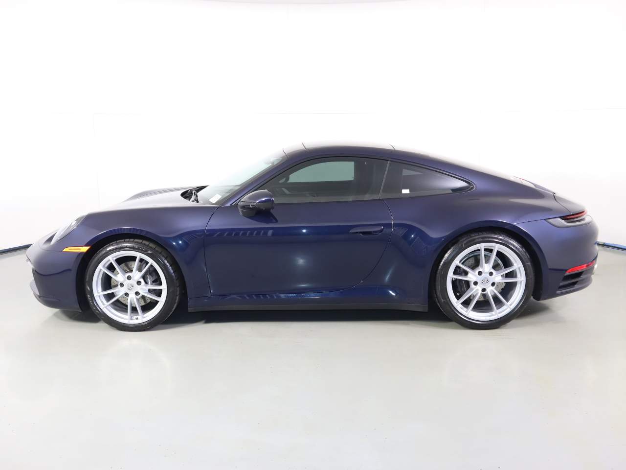 2022 Porsche 911 Carrera