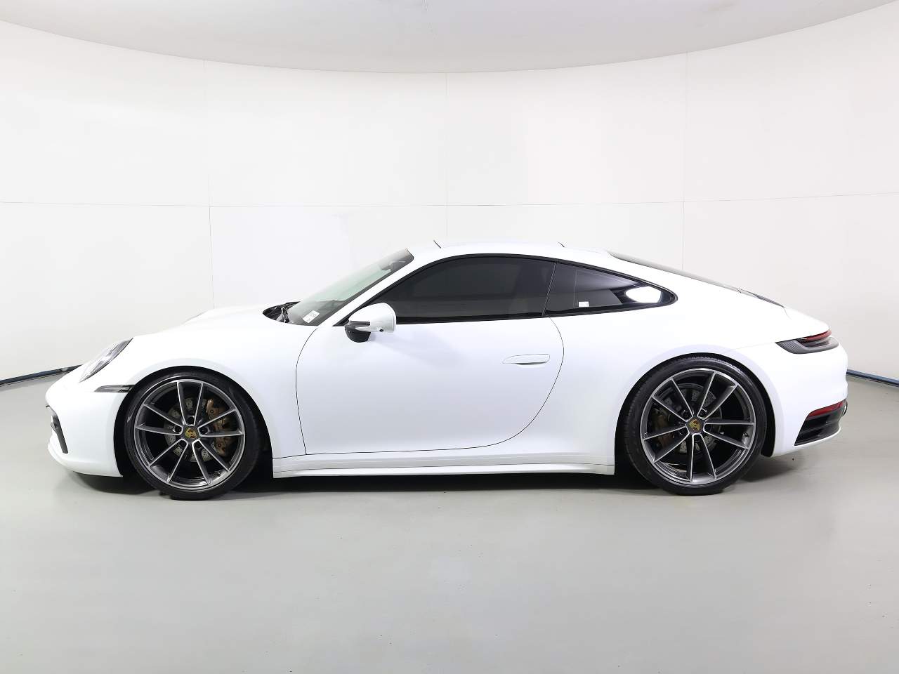 2022 Porsche 911 Carrera