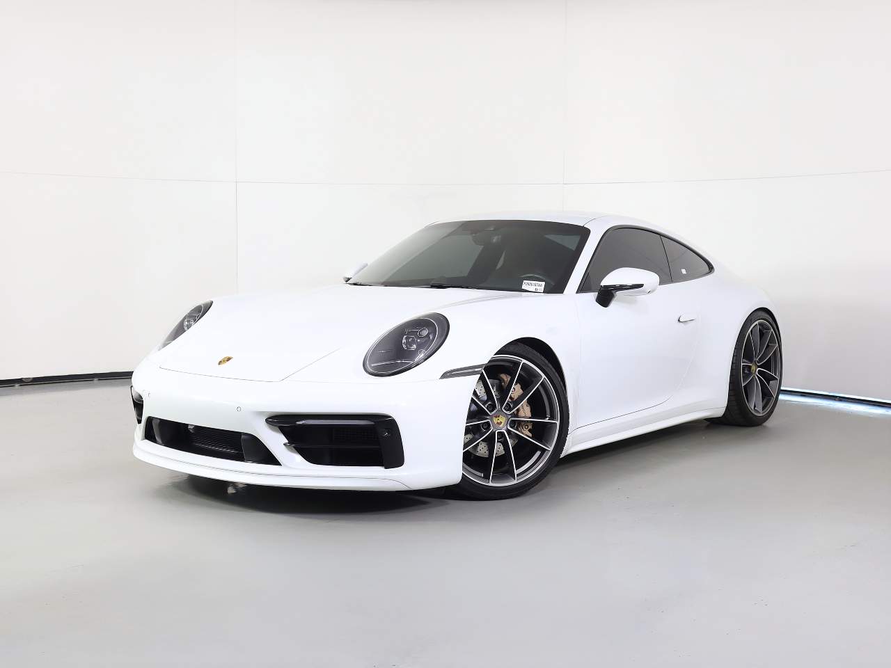 2022 Porsche 911 Carrera