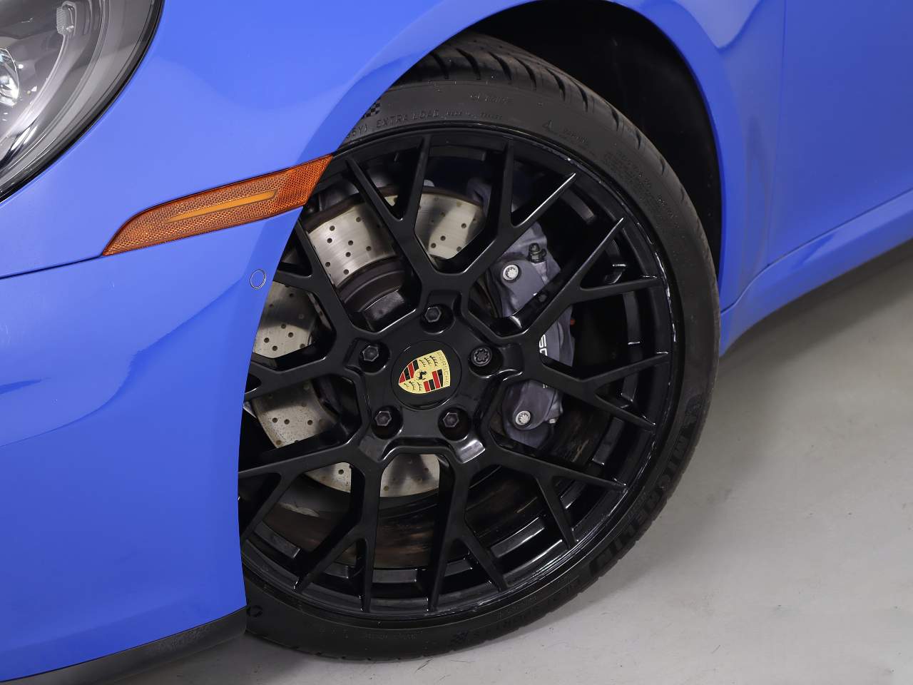 2025 Porsche 911 Carrera