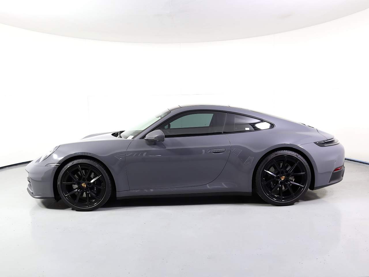 2025 Porsche 911 Carrera