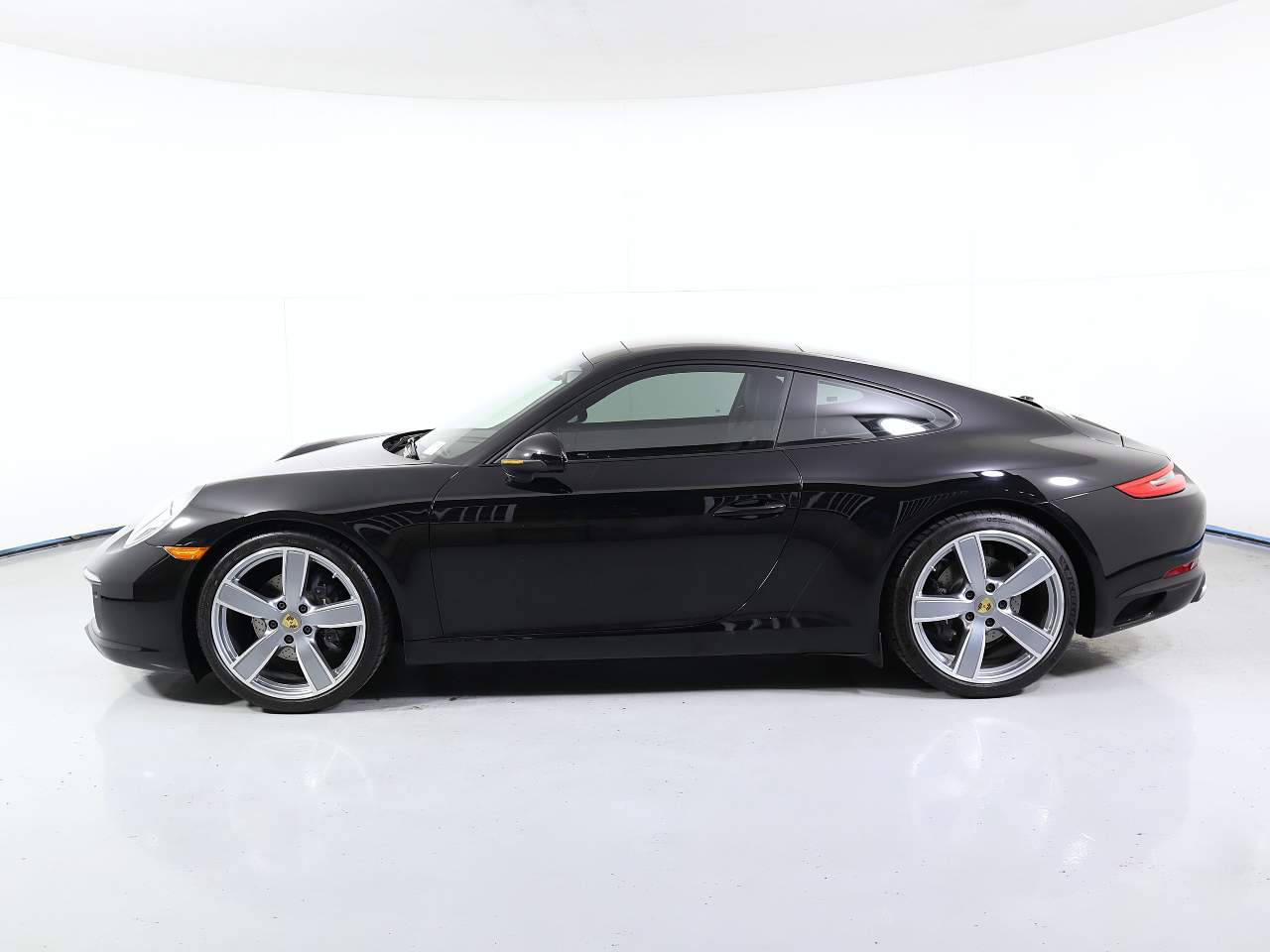 2017 Porsche 911 Carrera