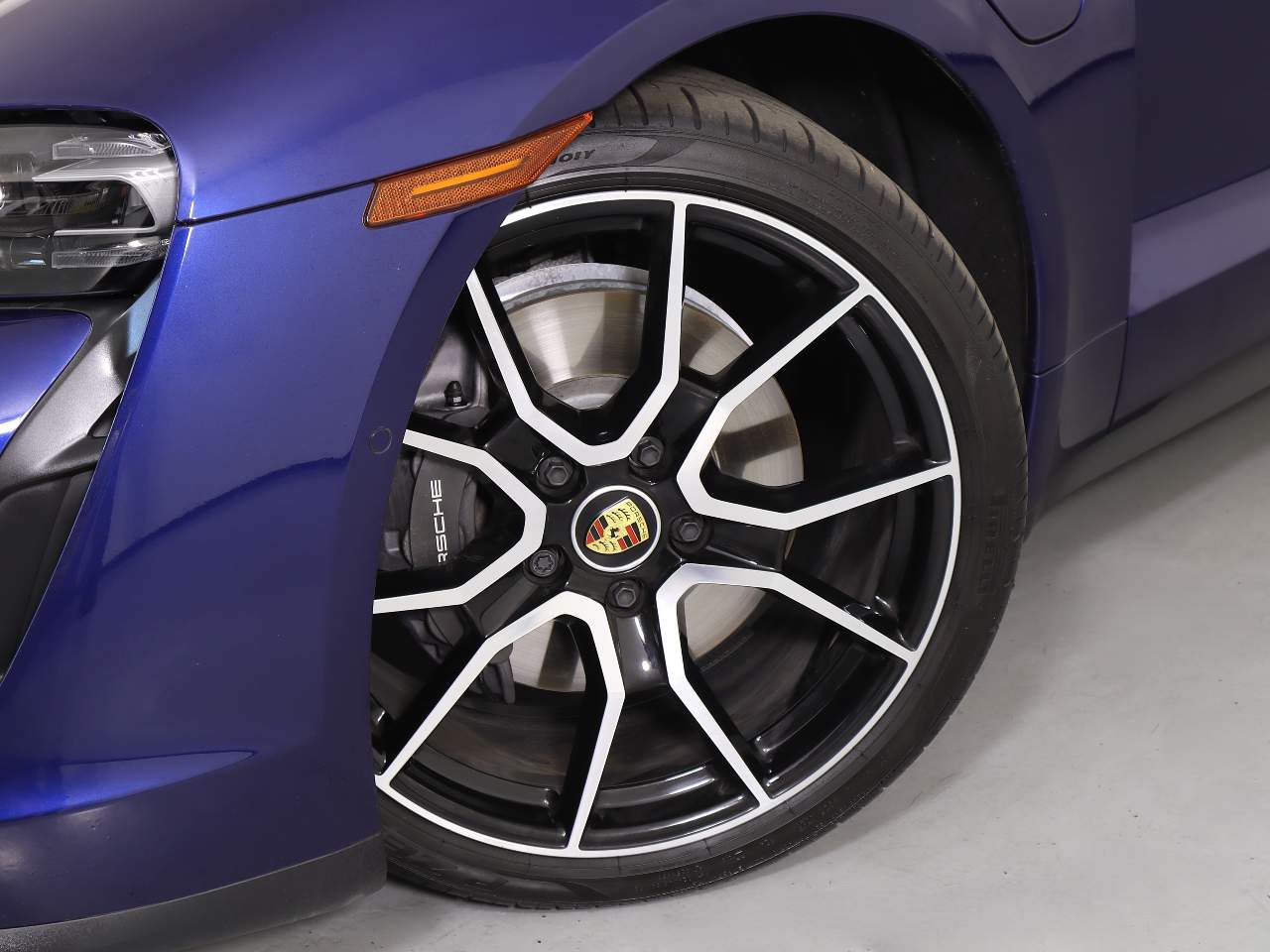 2023 Porsche Taycan