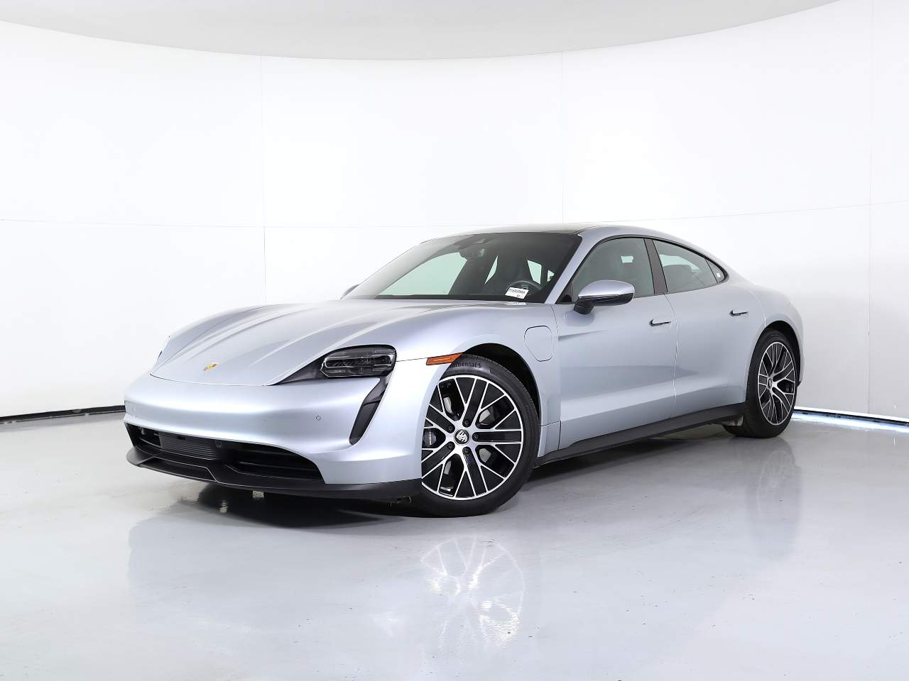 2024 Porsche Taycan