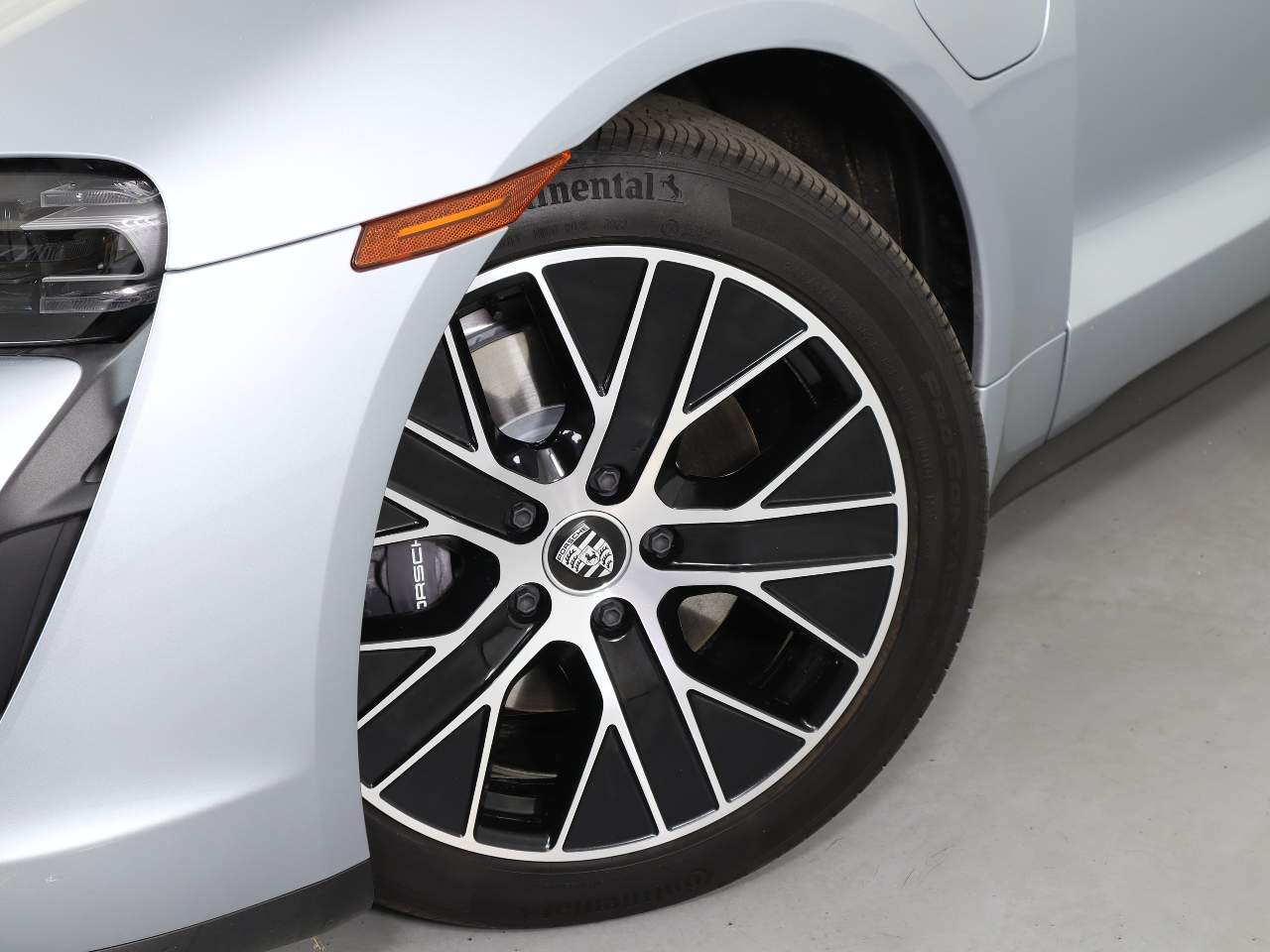 2024 Porsche Taycan