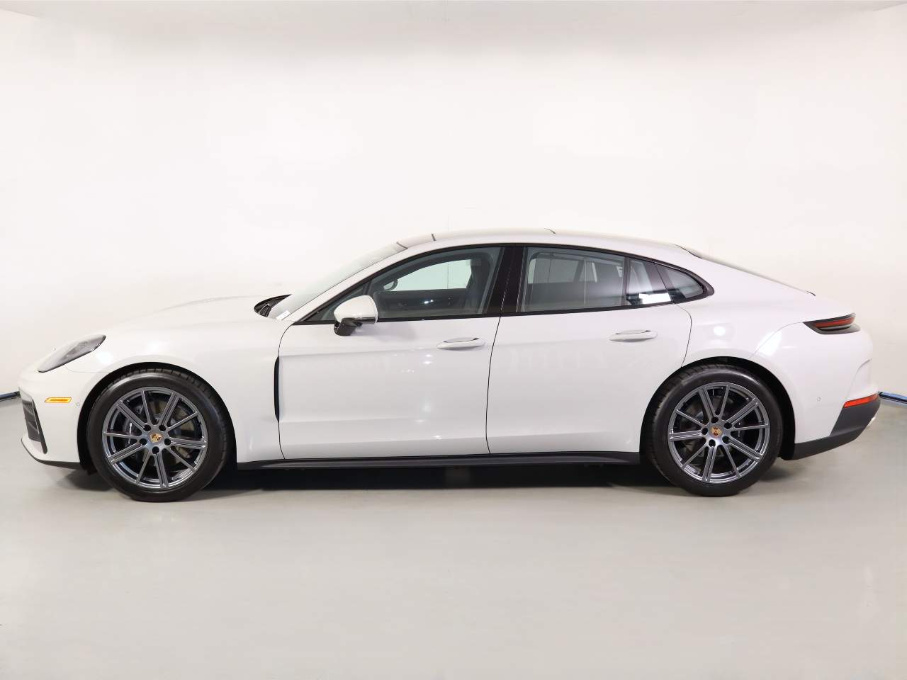 2026 Porsche Panamera