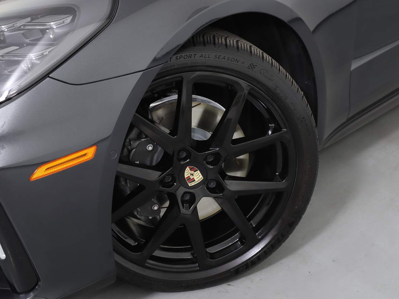 2024 Porsche Panamera  