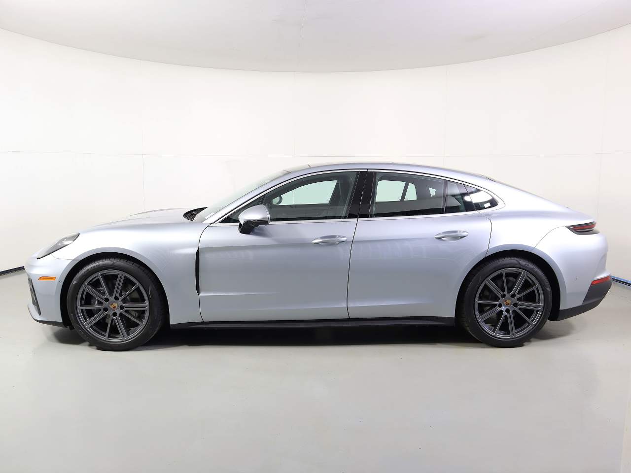 2026 Porsche Panamera