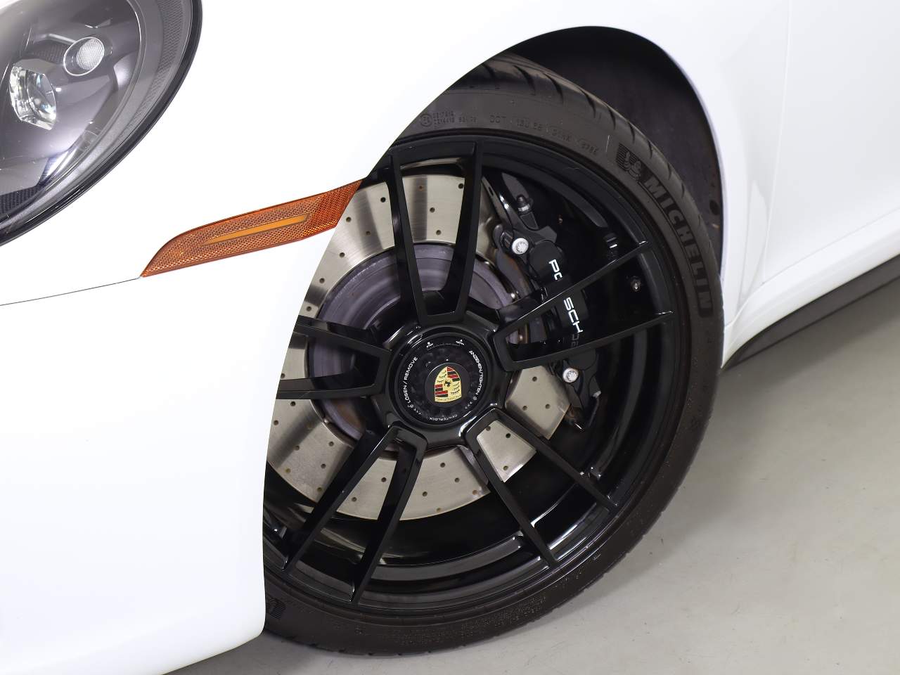2023 Porsche 911 Carrera GTS