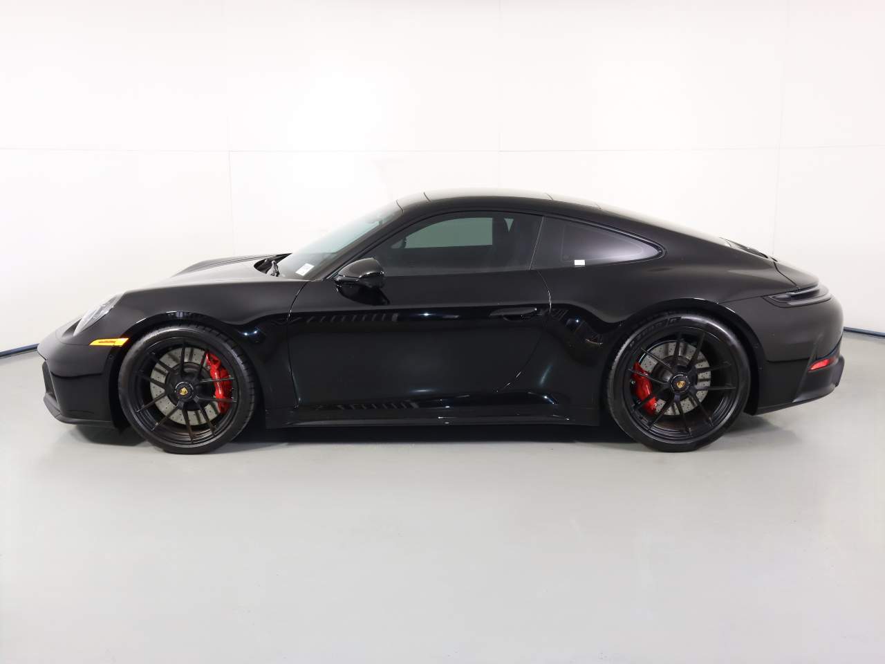 2026 Porsche 911 Carrera 4 GTS