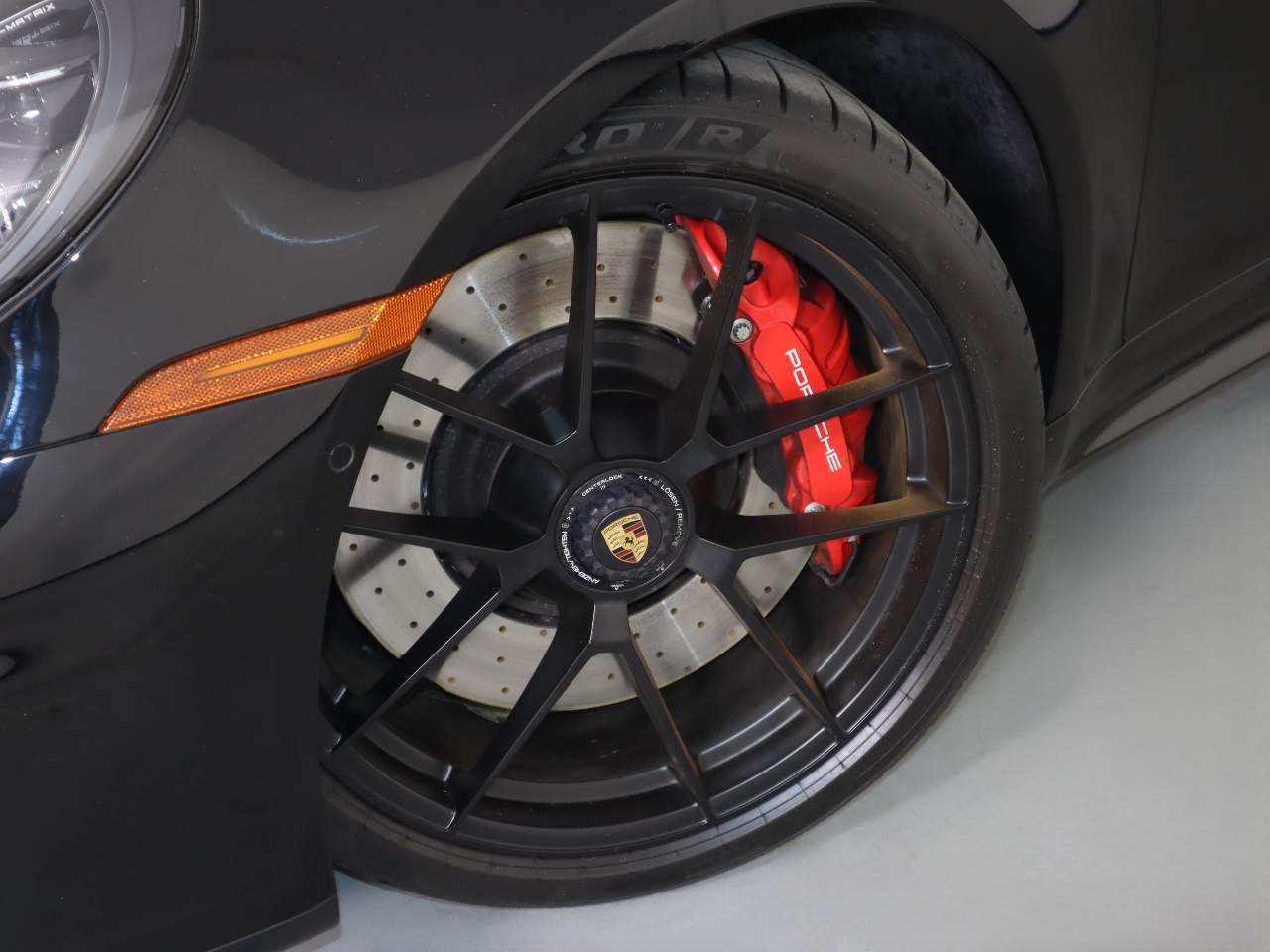 2026 Porsche 911 Carrera 4 GTS