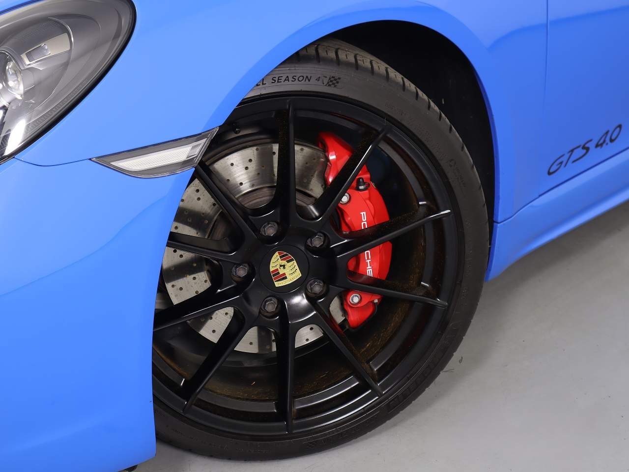 2025 Porsche 718 Cayman GTS 4.0