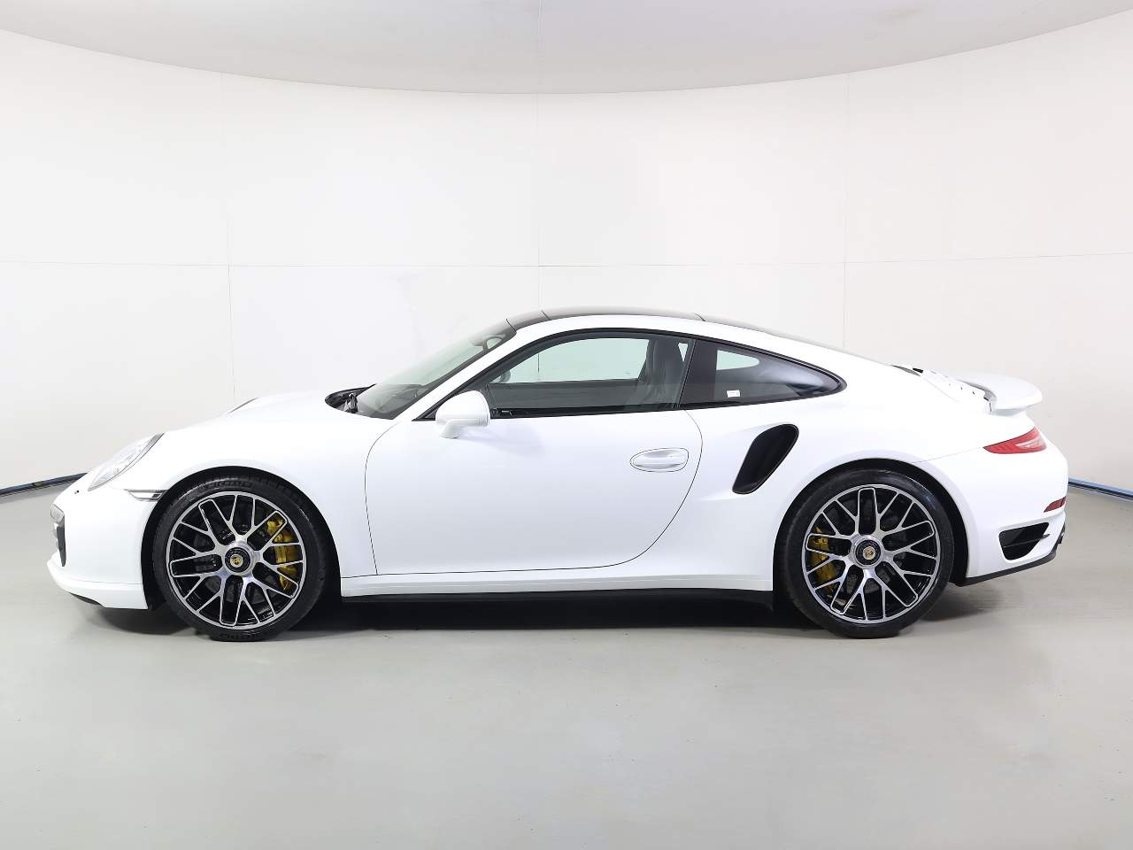 2014 Porsche 911 Turbo S