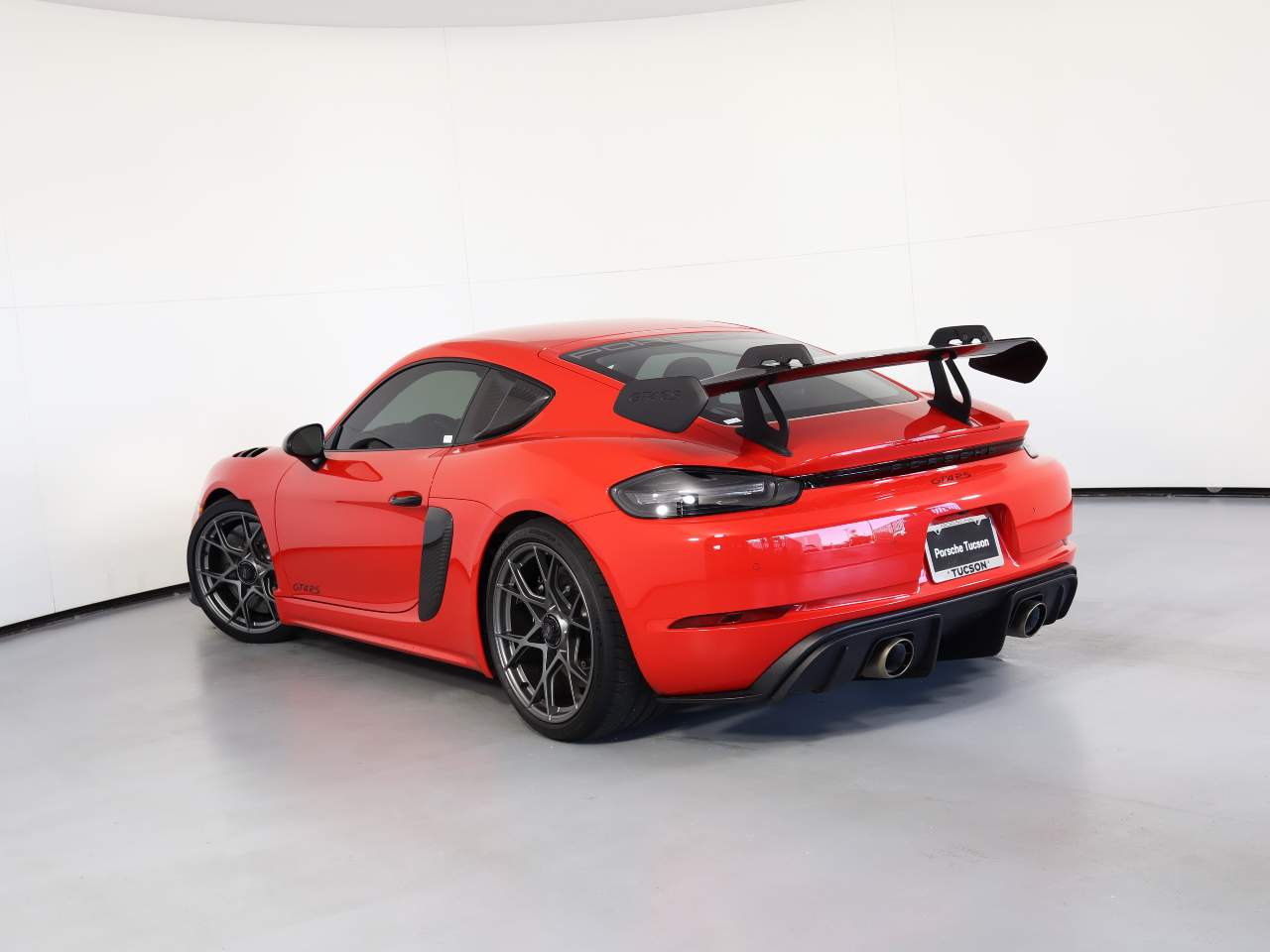 2023 Porsche 718 Cayman GT4 RS