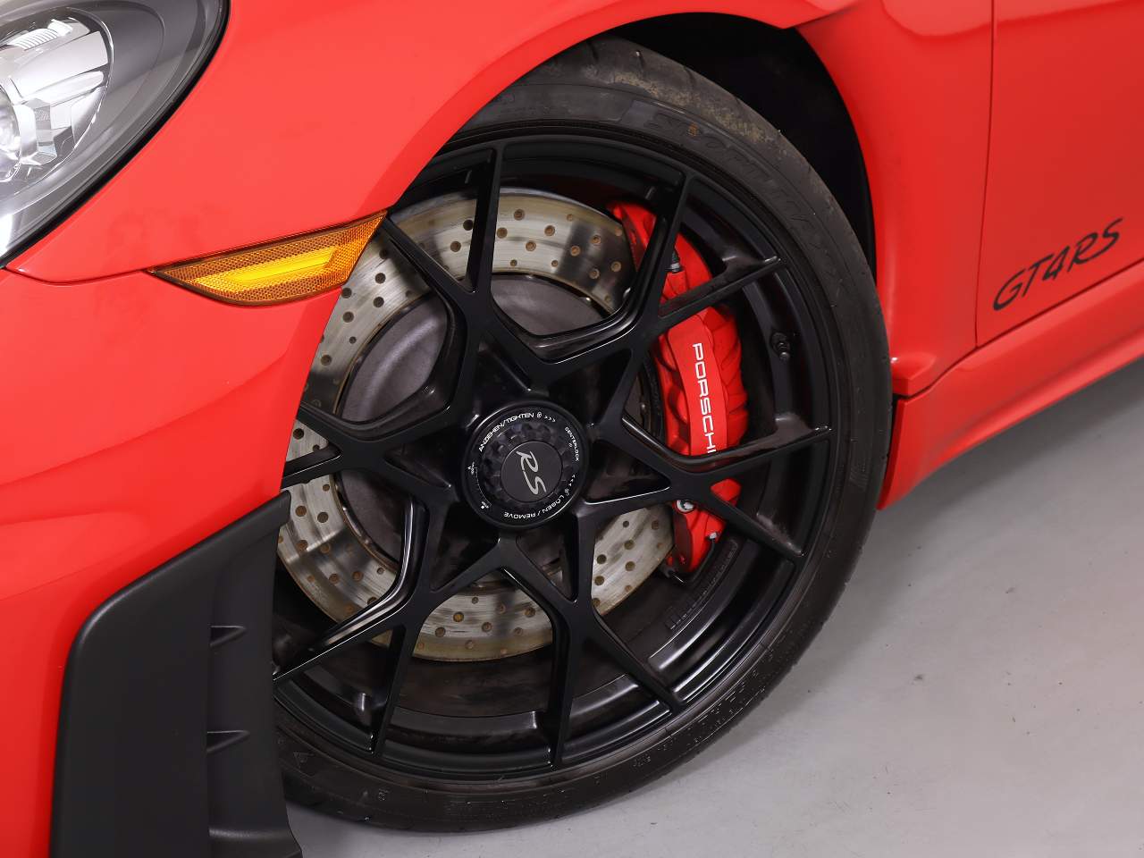 2024 Porsche 718 Cayman GT4 RS