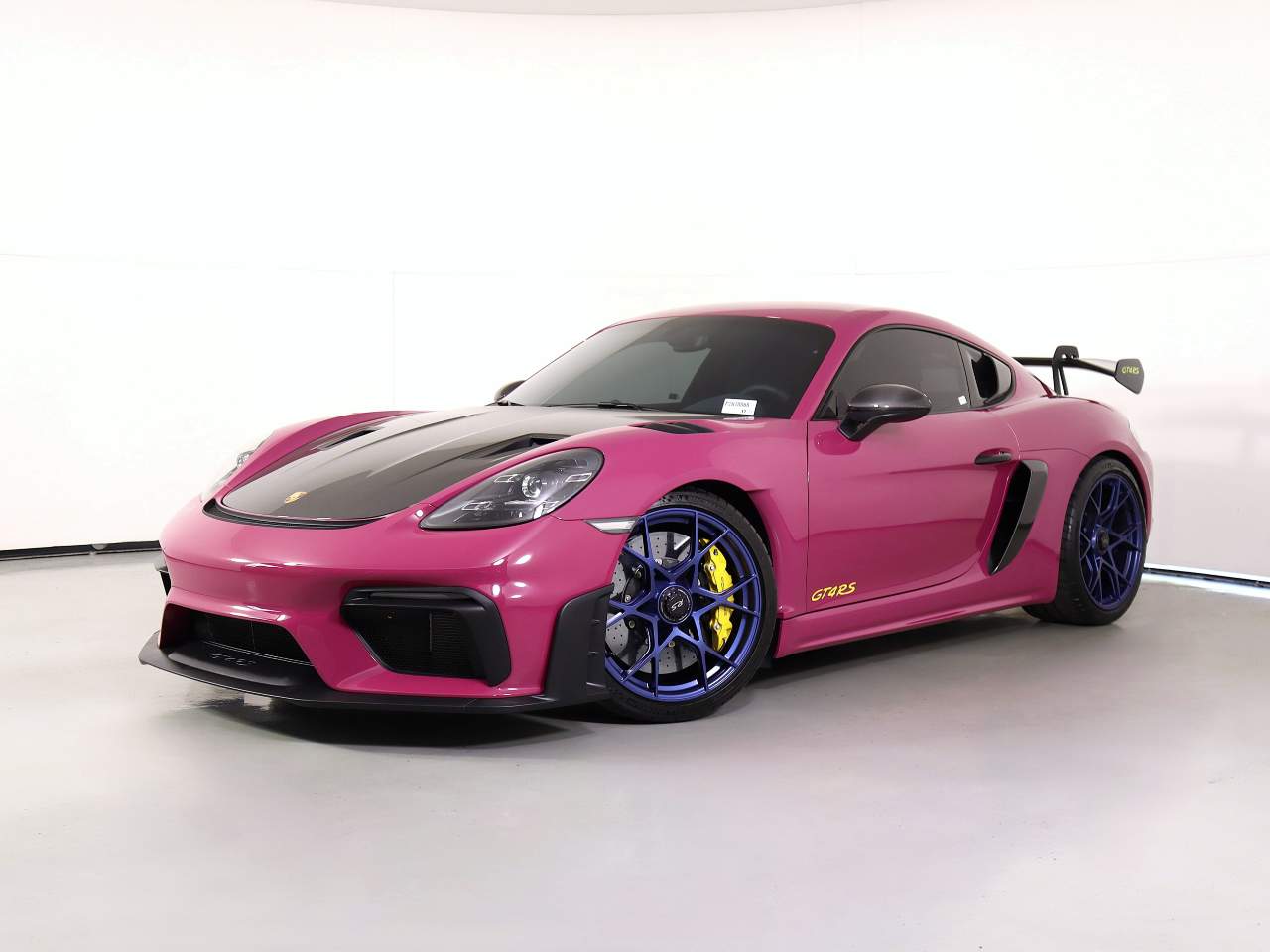2024 Porsche 718 Cayman GT4 RS
