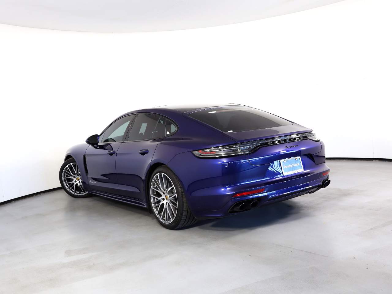 2023 Porsche Panamera Platinum Edition