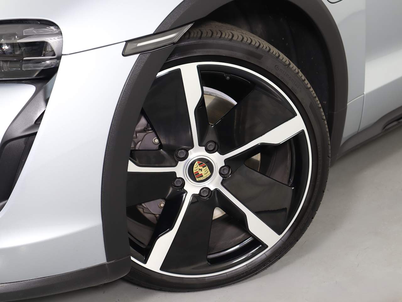 2022 Porsche Taycan 4 Cross Turismo