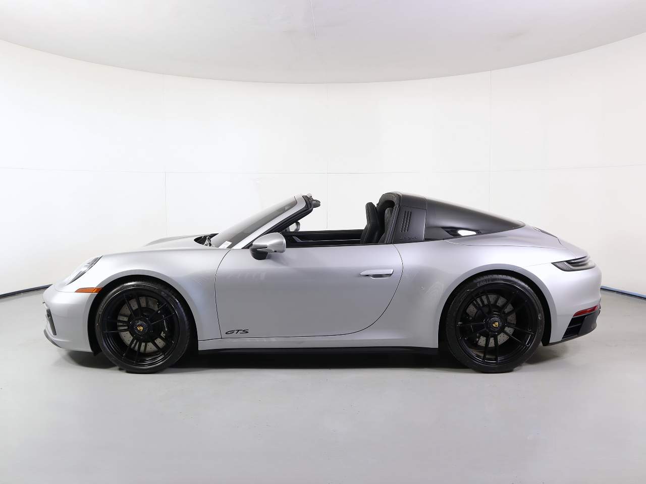 2023 Porsche 911 Targa 4 GTS