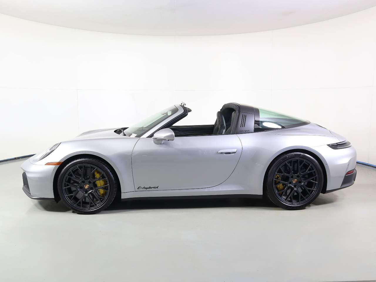 2026 Porsche 911 Targa 4 GTS