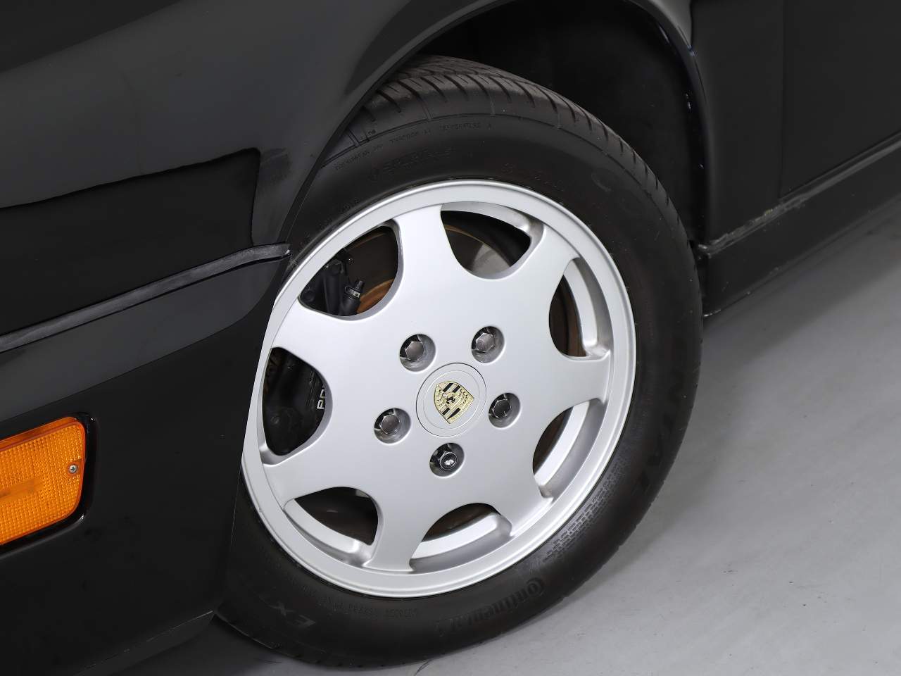 1991 Porsche 911 Carrera 4