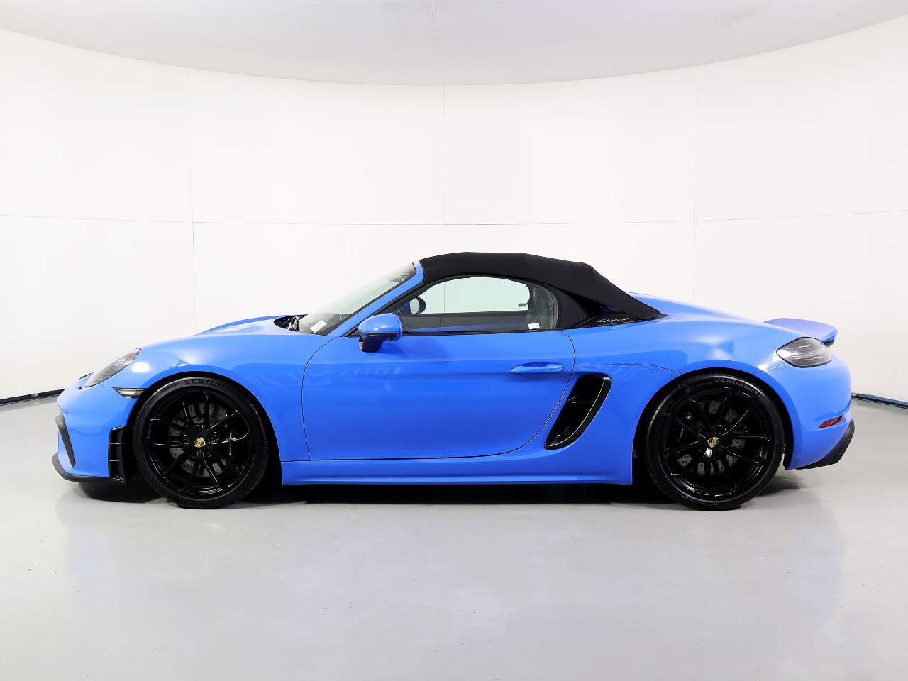 2023 Porsche 718 Boxster Spyder