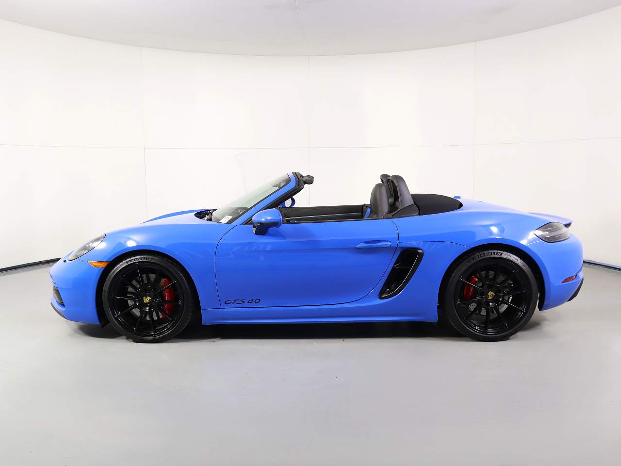 2025 Porsche 718 Boxster GTS 4.0