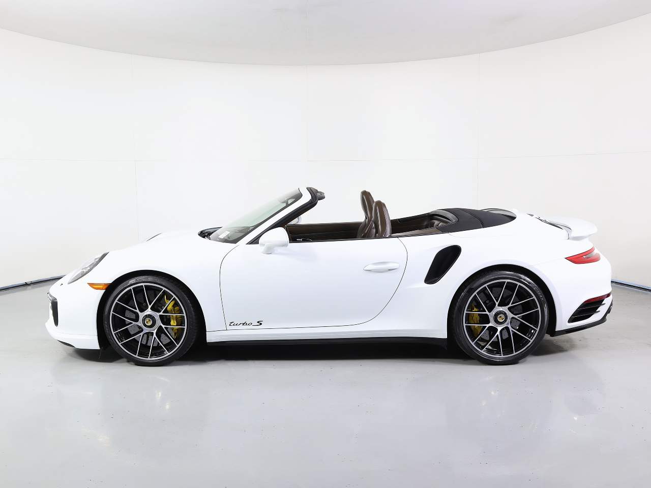 2017 Porsche 911 Turbo S