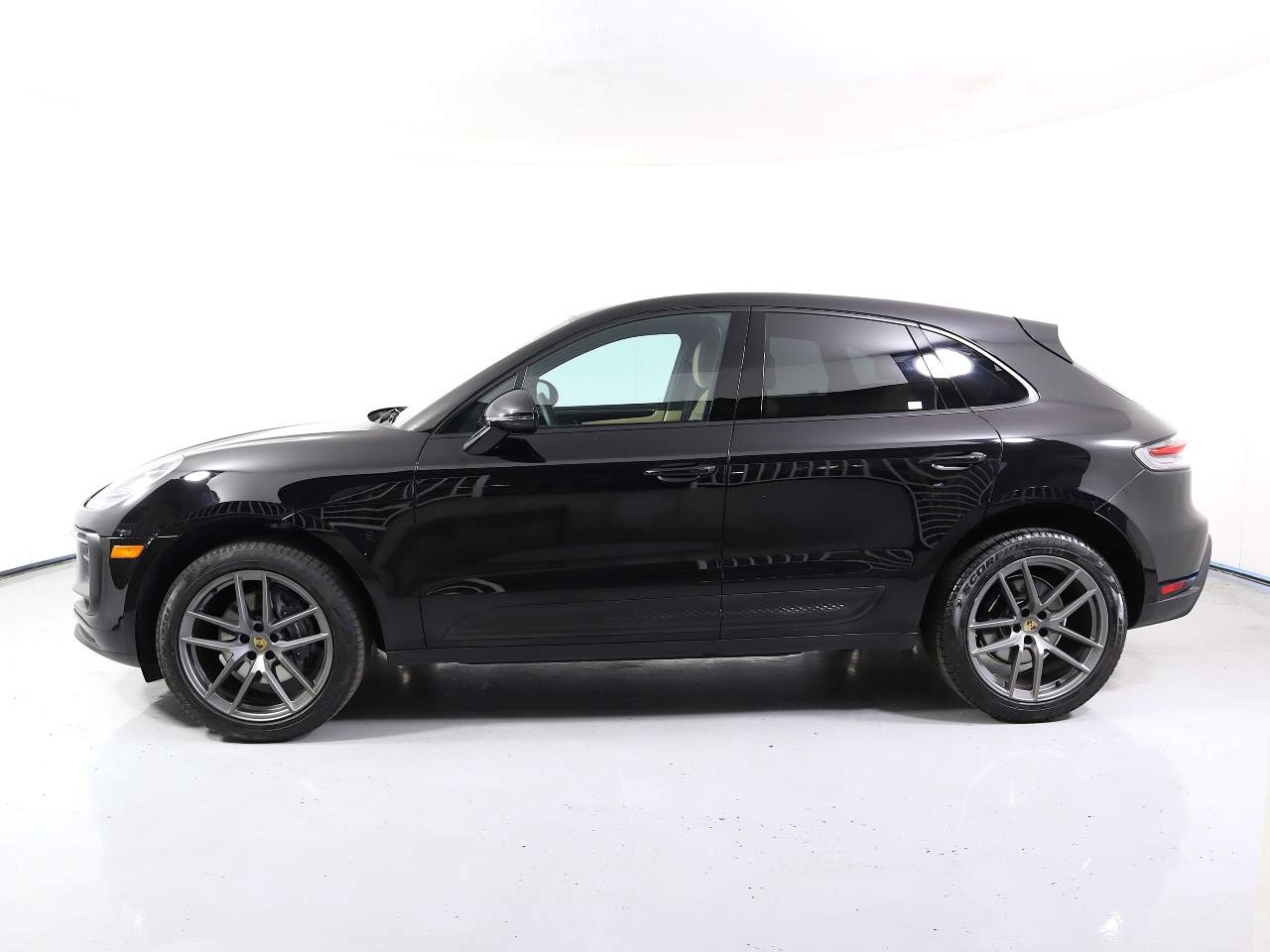2022 Porsche Macan