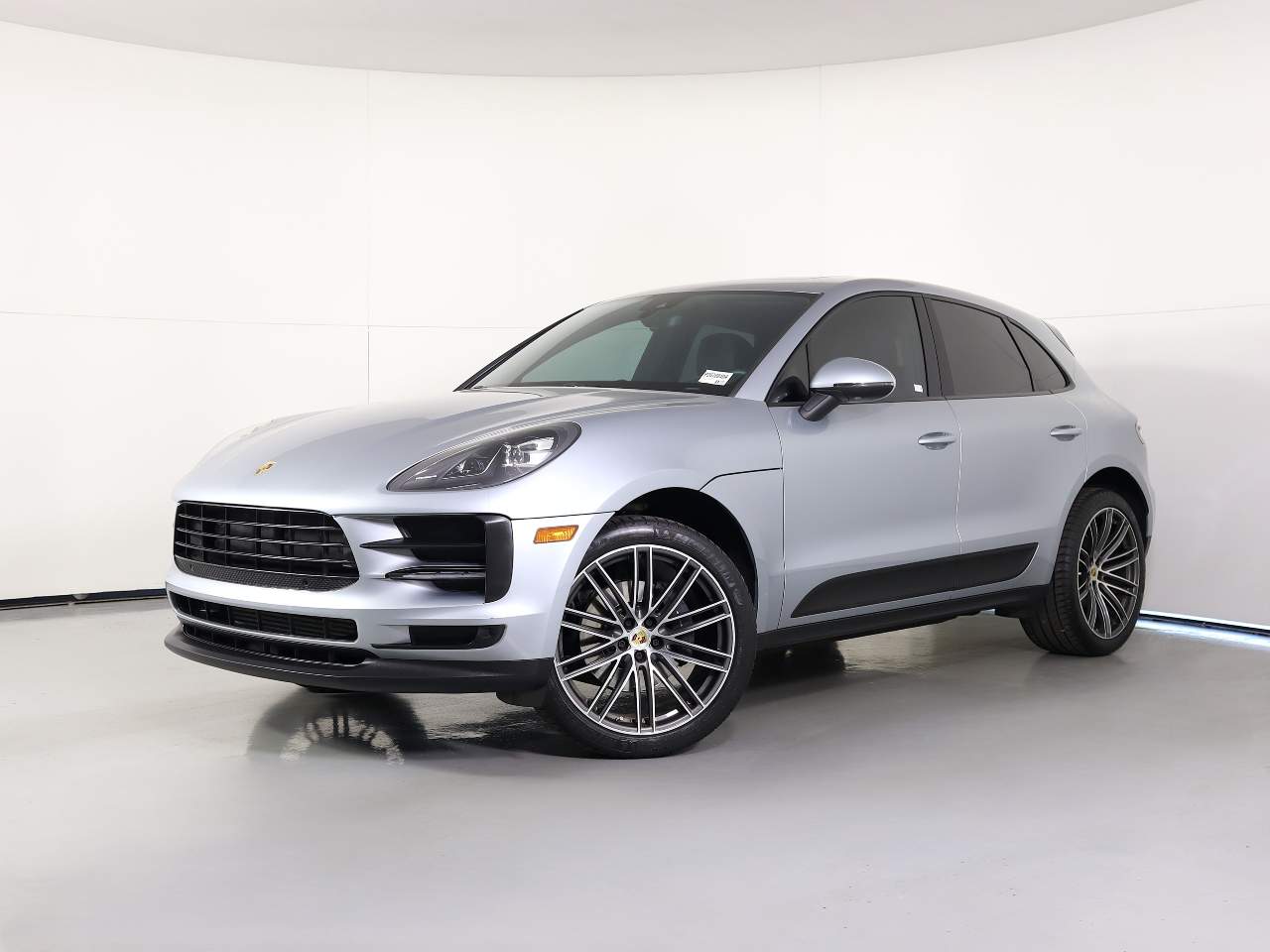2020 Porsche Macan  