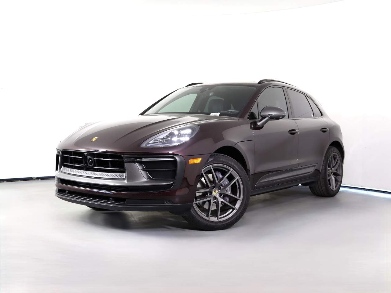 2024 Porsche Macan T