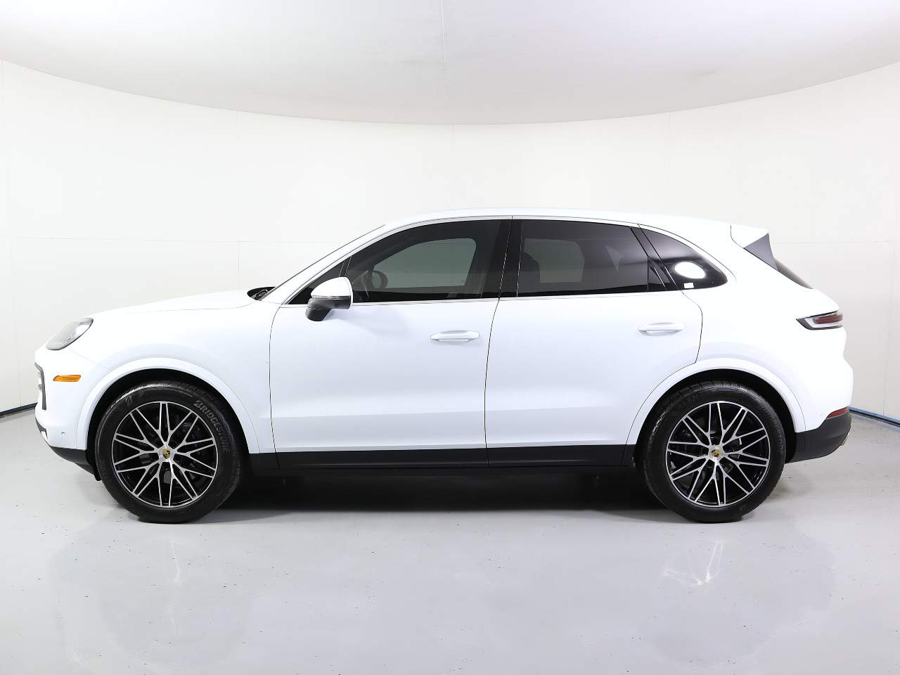 2024 Porsche Cayenne  