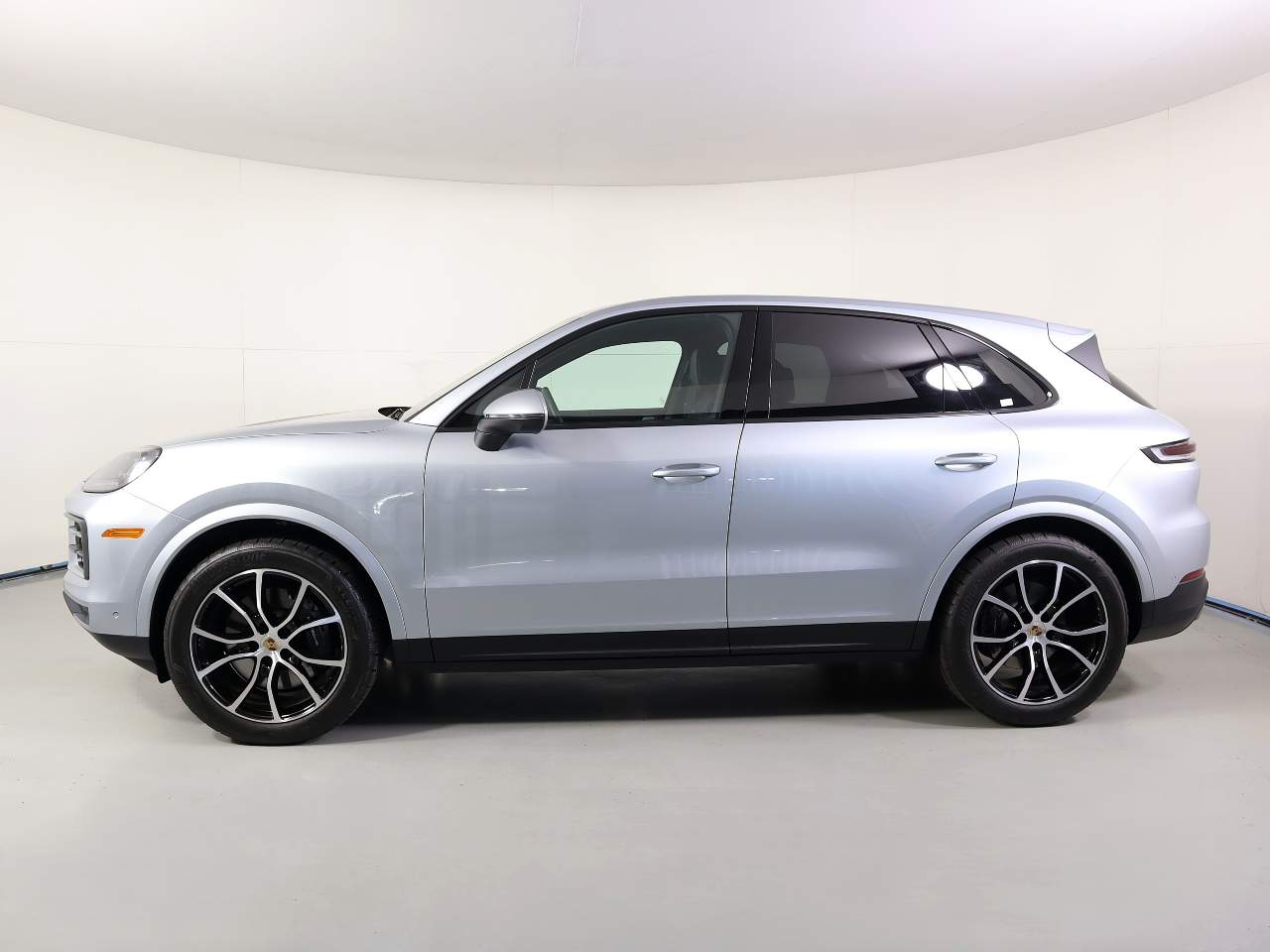 2025 Porsche Cayenne  