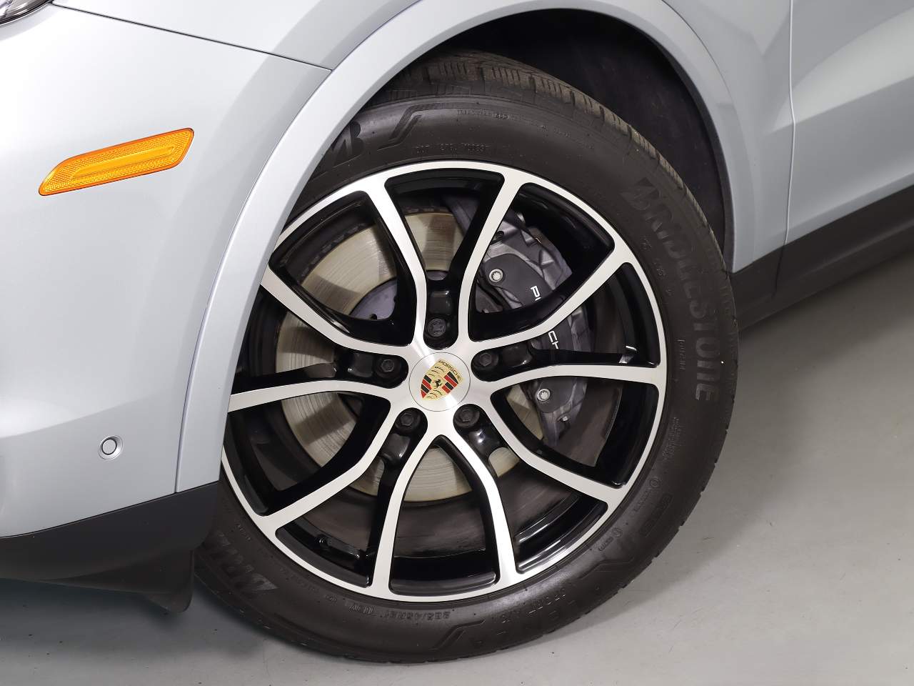 2025 Porsche Cayenne  