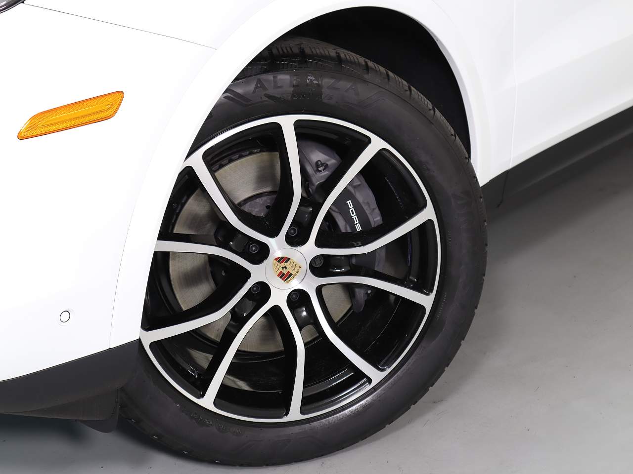 2025 Porsche Cayenne