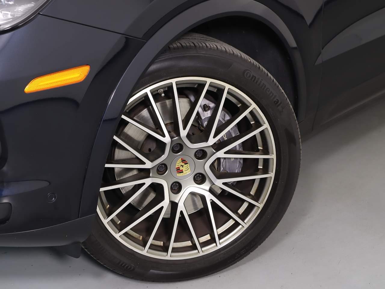 2022 Porsche Cayenne Platinum Edition