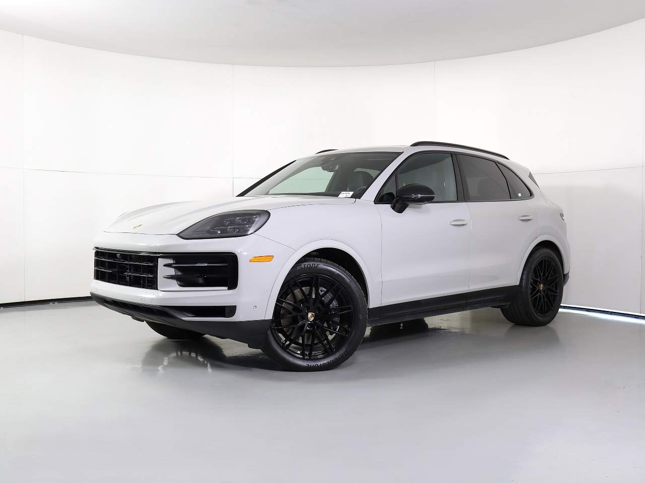 2025 Porsche Cayenne AWD