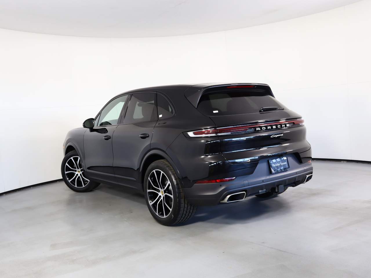 2024 Porsche Cayenne  