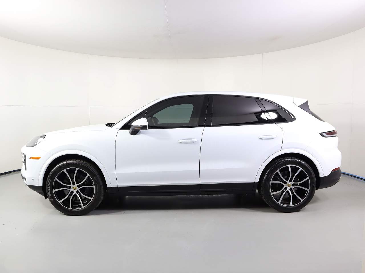 2024 Porsche Cayenne  