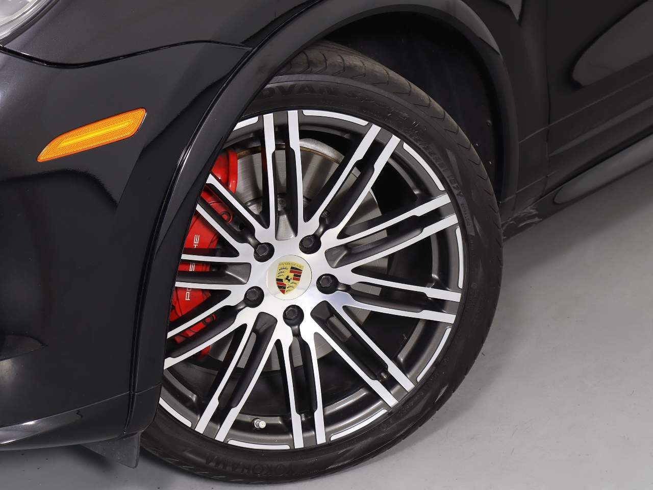 2016 Porsche Cayenne GTS