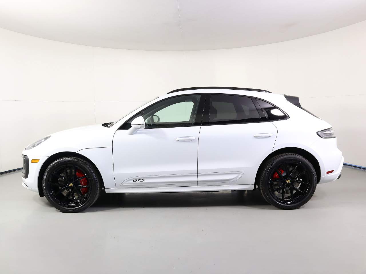 2026 Porsche Macan GTS