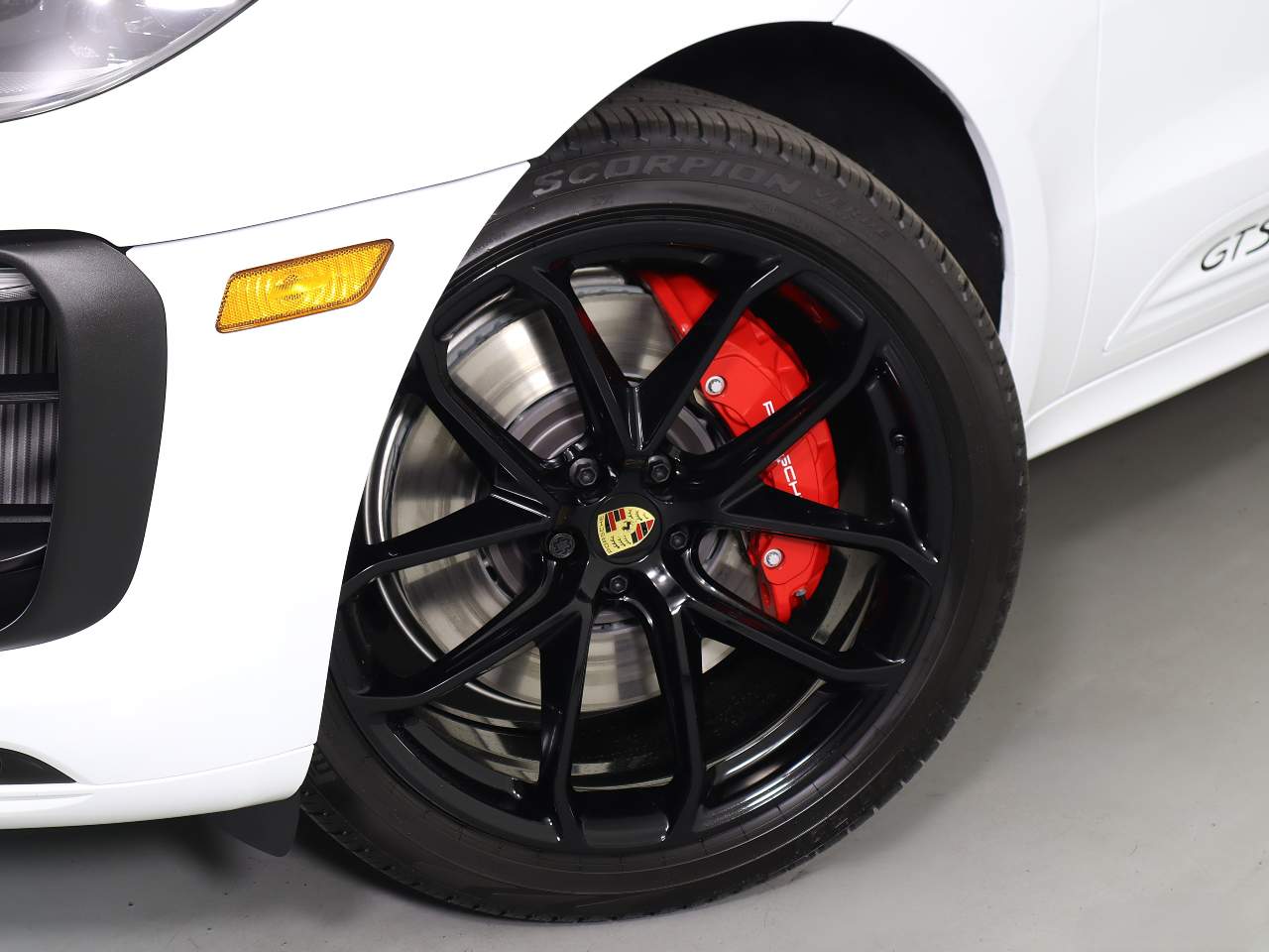2026 Porsche Macan GTS